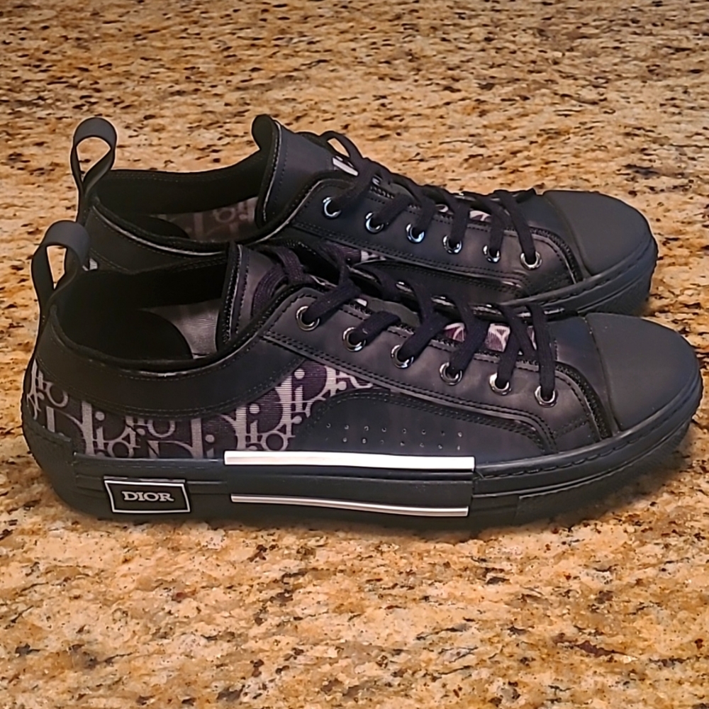 Dior sneakers